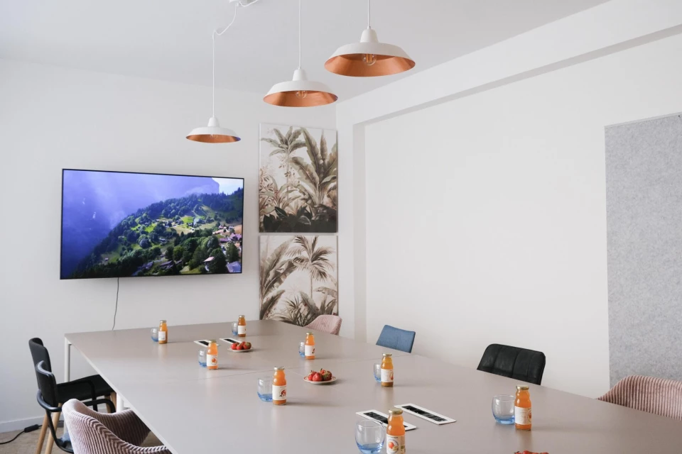 Meeting Room 8 persons (near Central Station - Arts-Loi - Rue Royale)