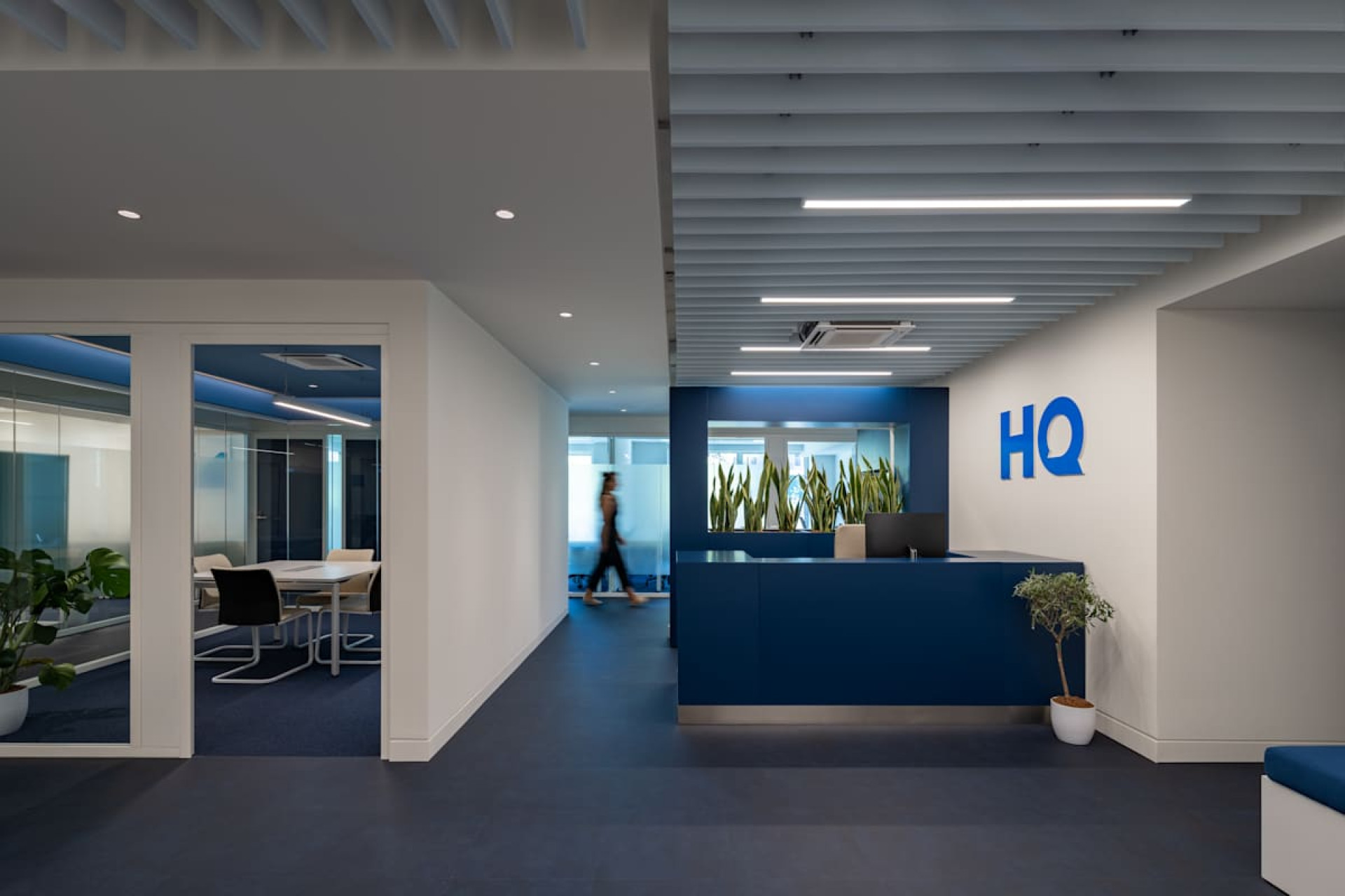 46 Kefallinias & Patission Av.