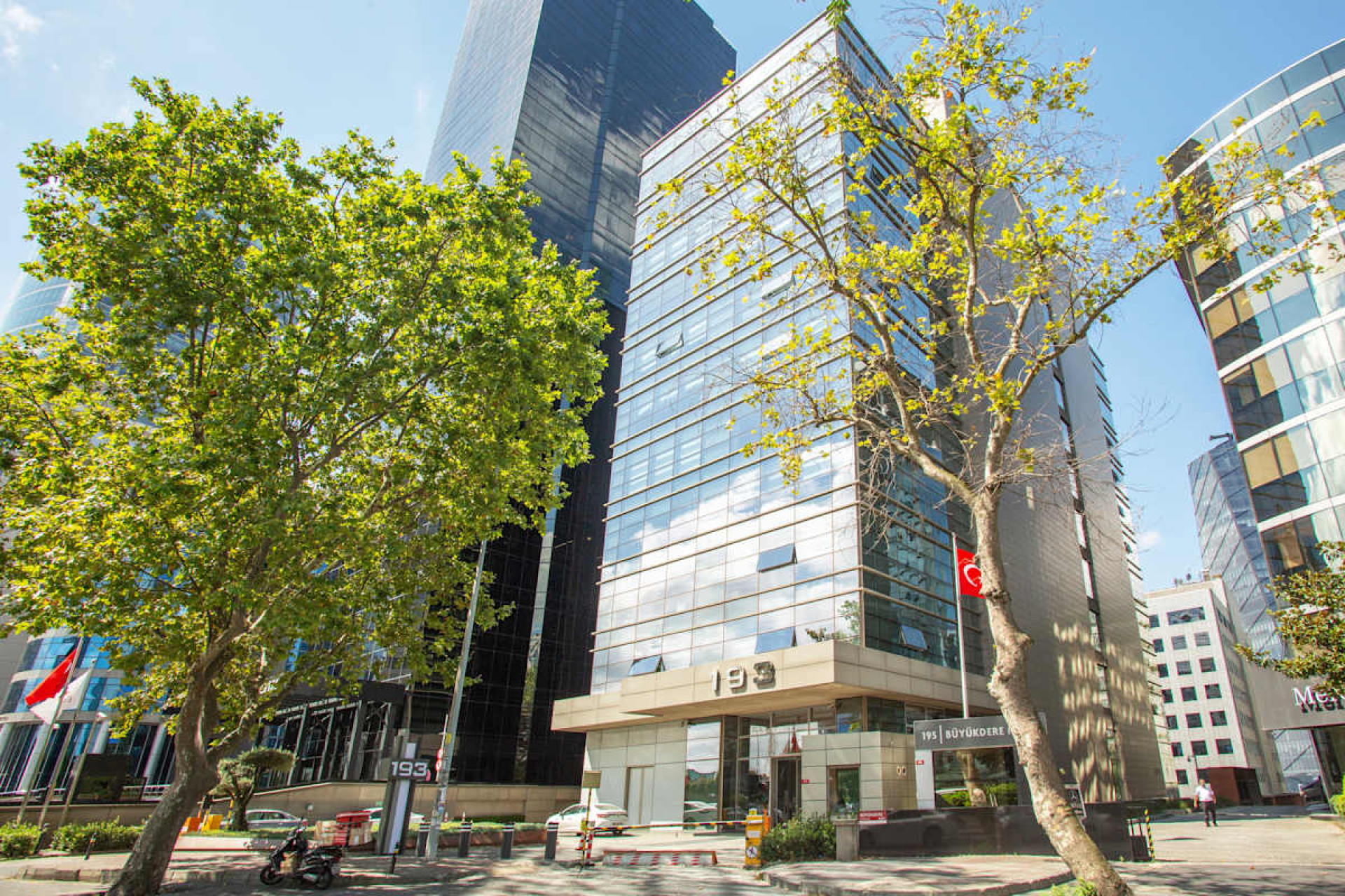 Buyukdere Avenue 193