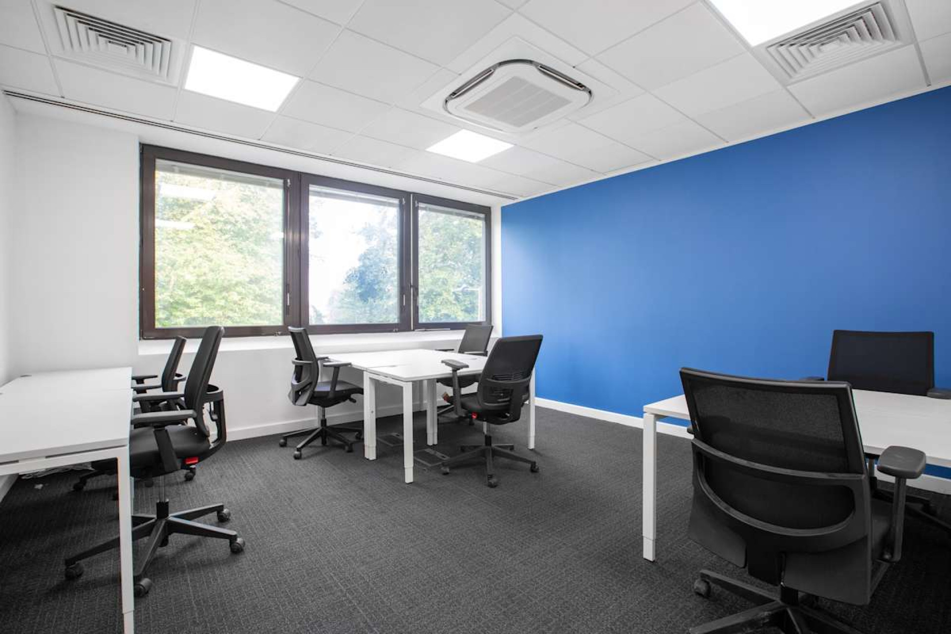 Filinvest One Building