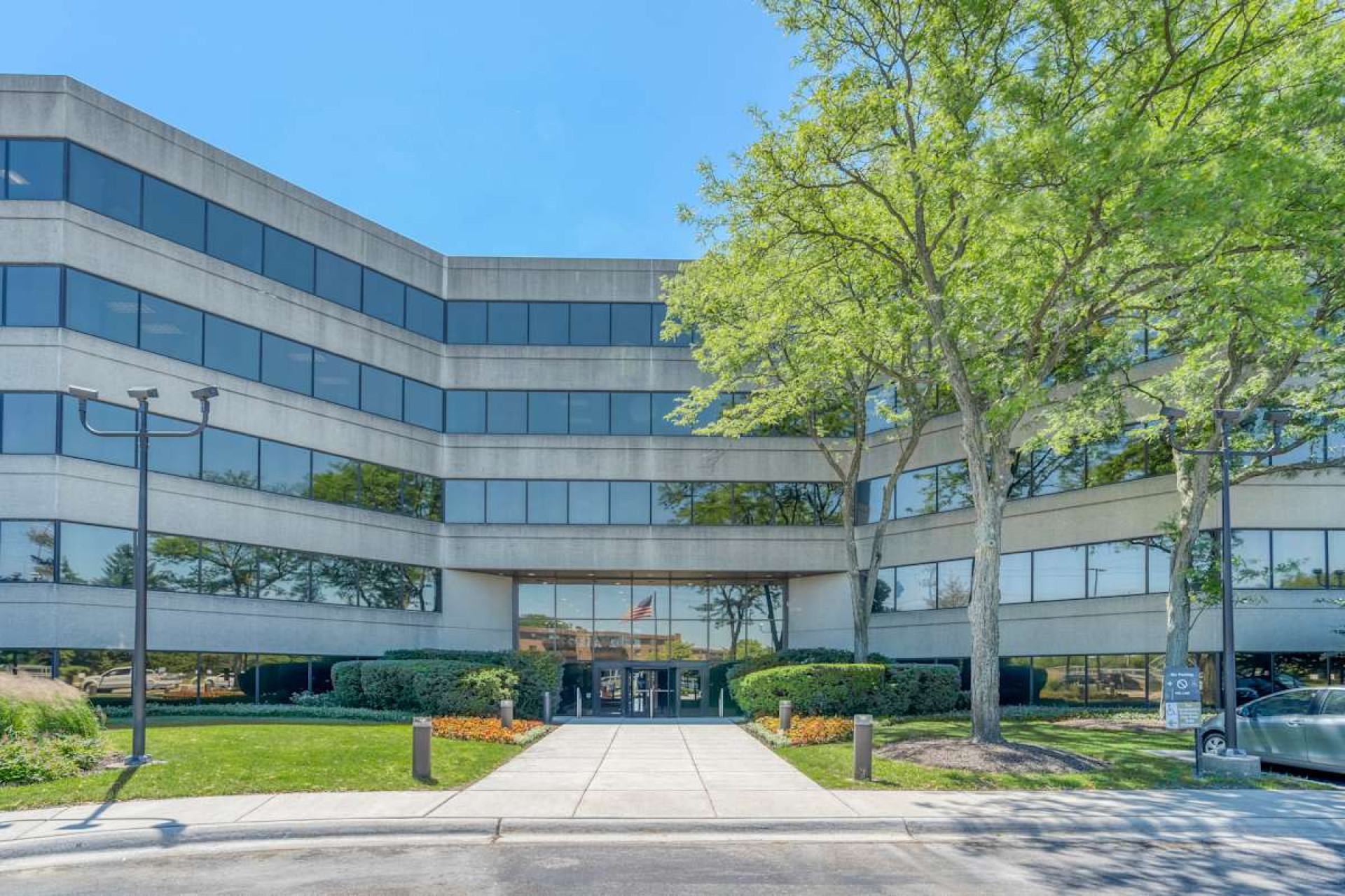 One Northbrook Place