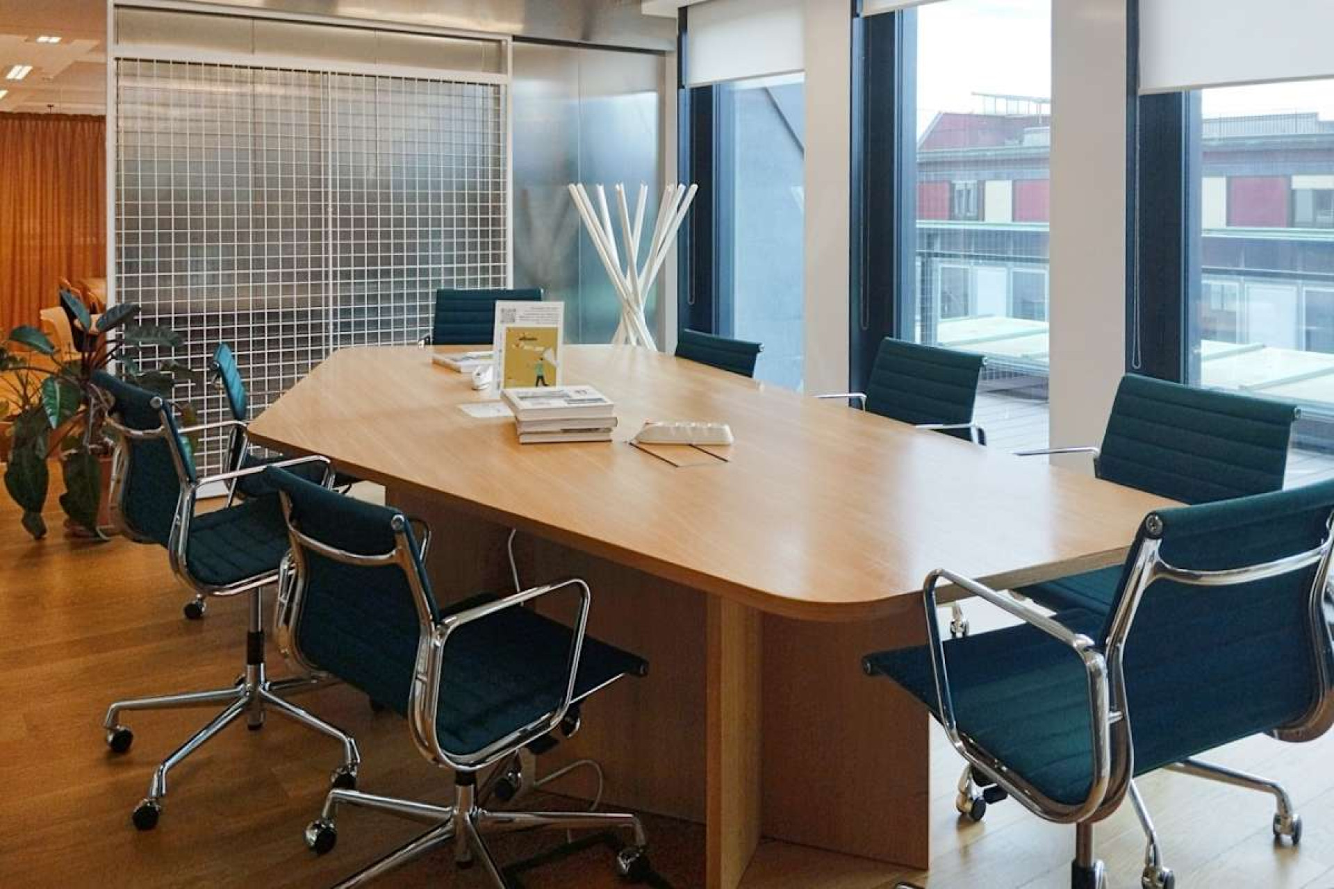 Toshin Meieki Building