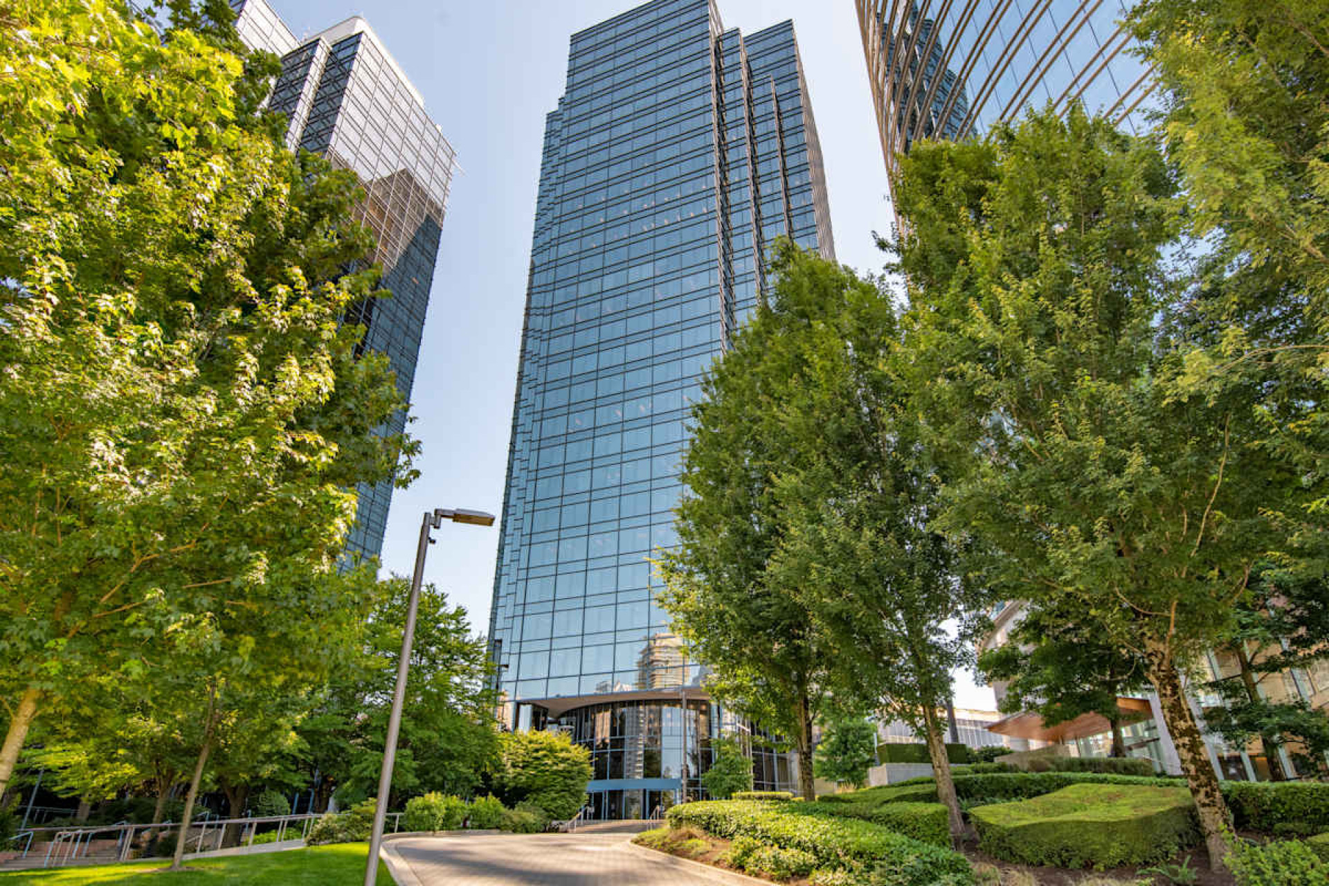 Stork Building Kagamibashi