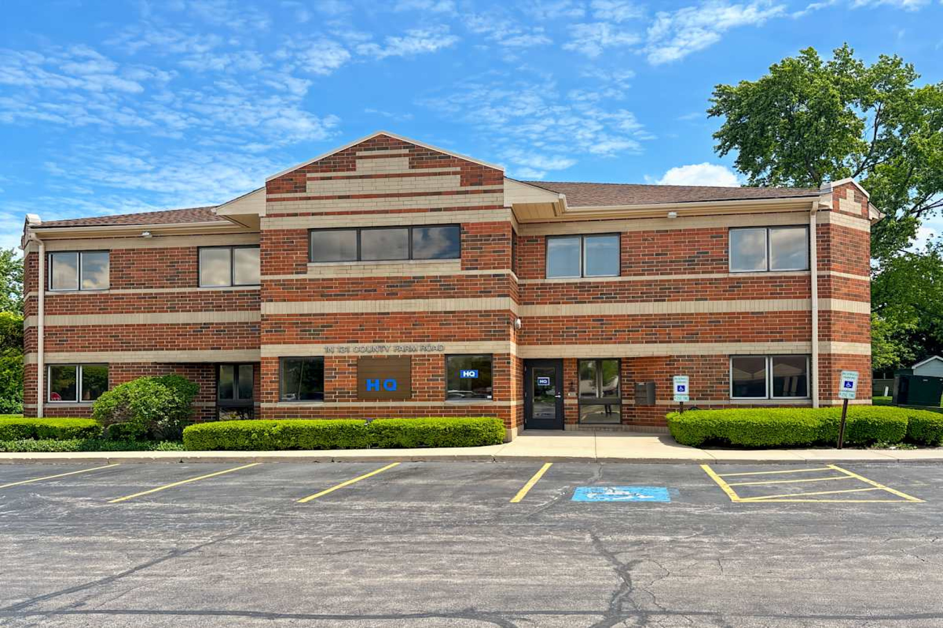 1N131 County Farm Road