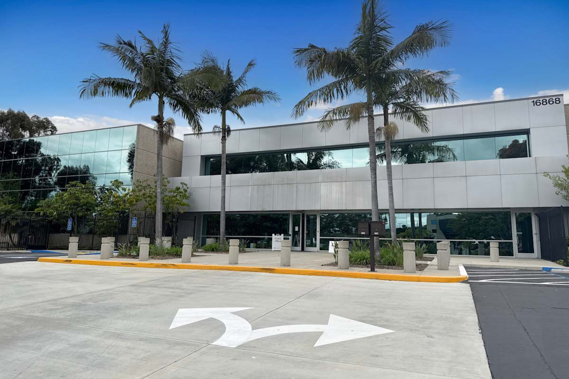 16868 Via Del Campo Ct