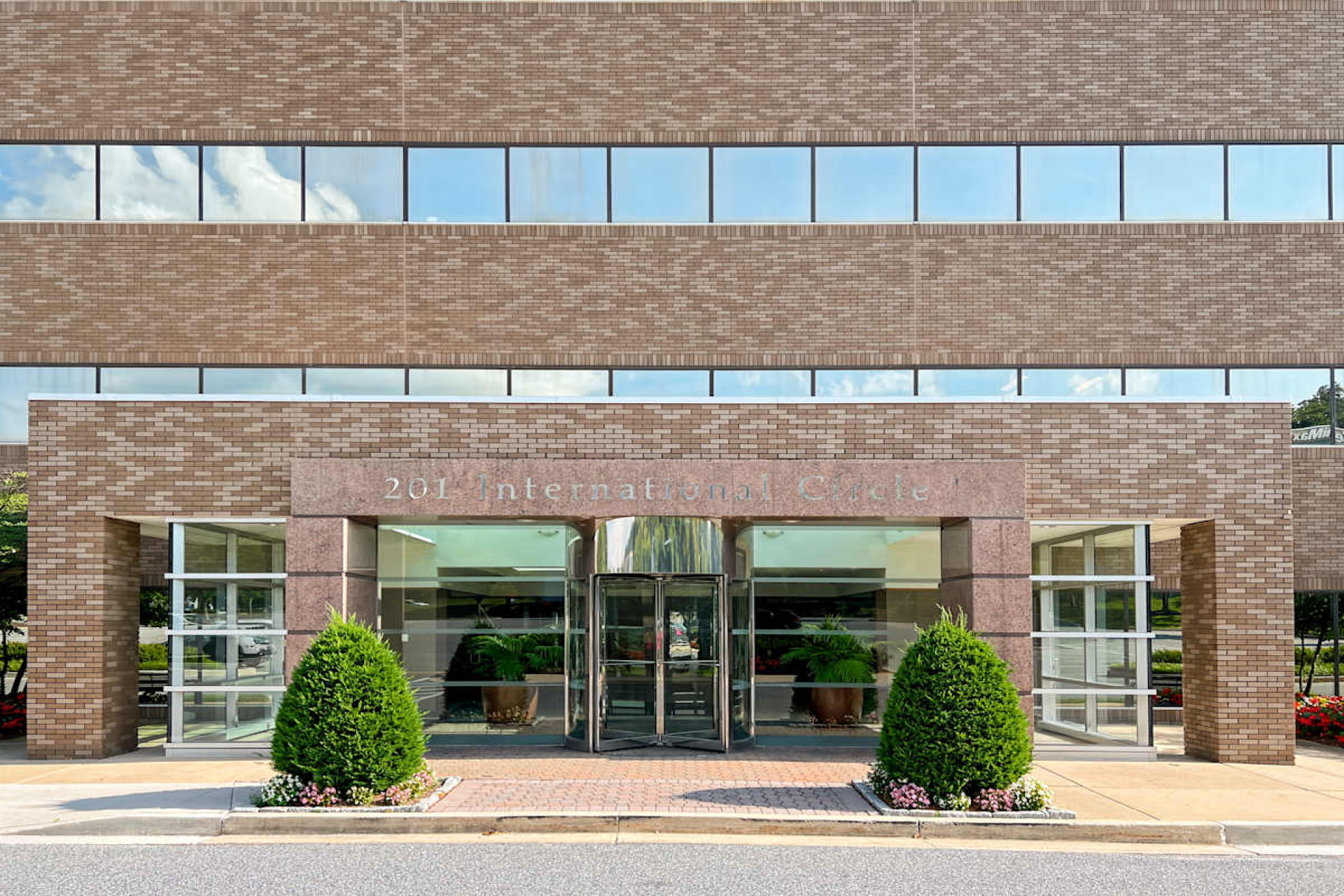 International Circle