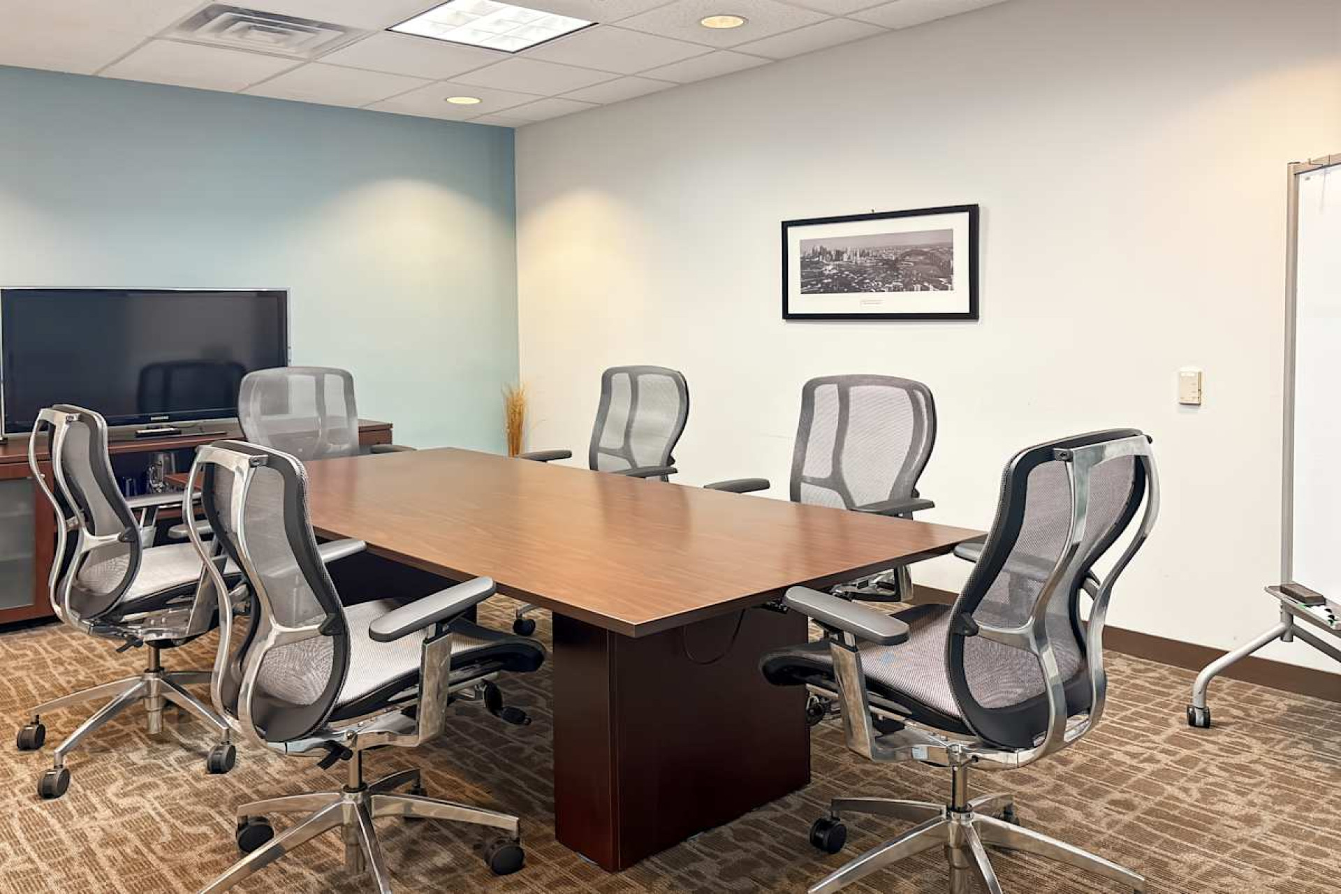 Freedom Business Center