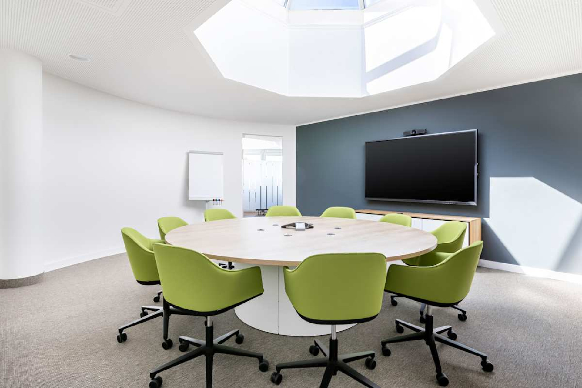 Chiba Daiei Building