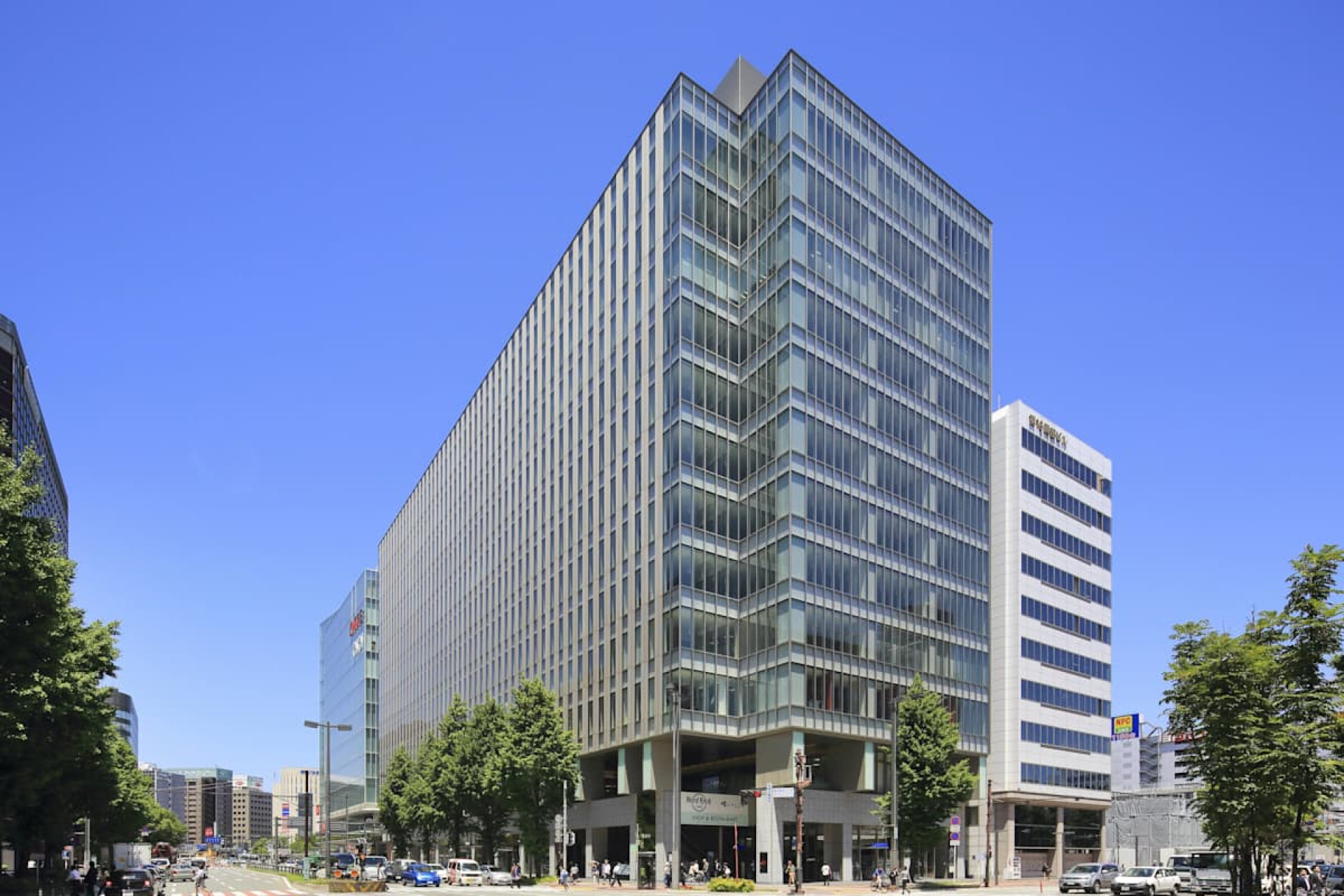 JR JP Hakata Building