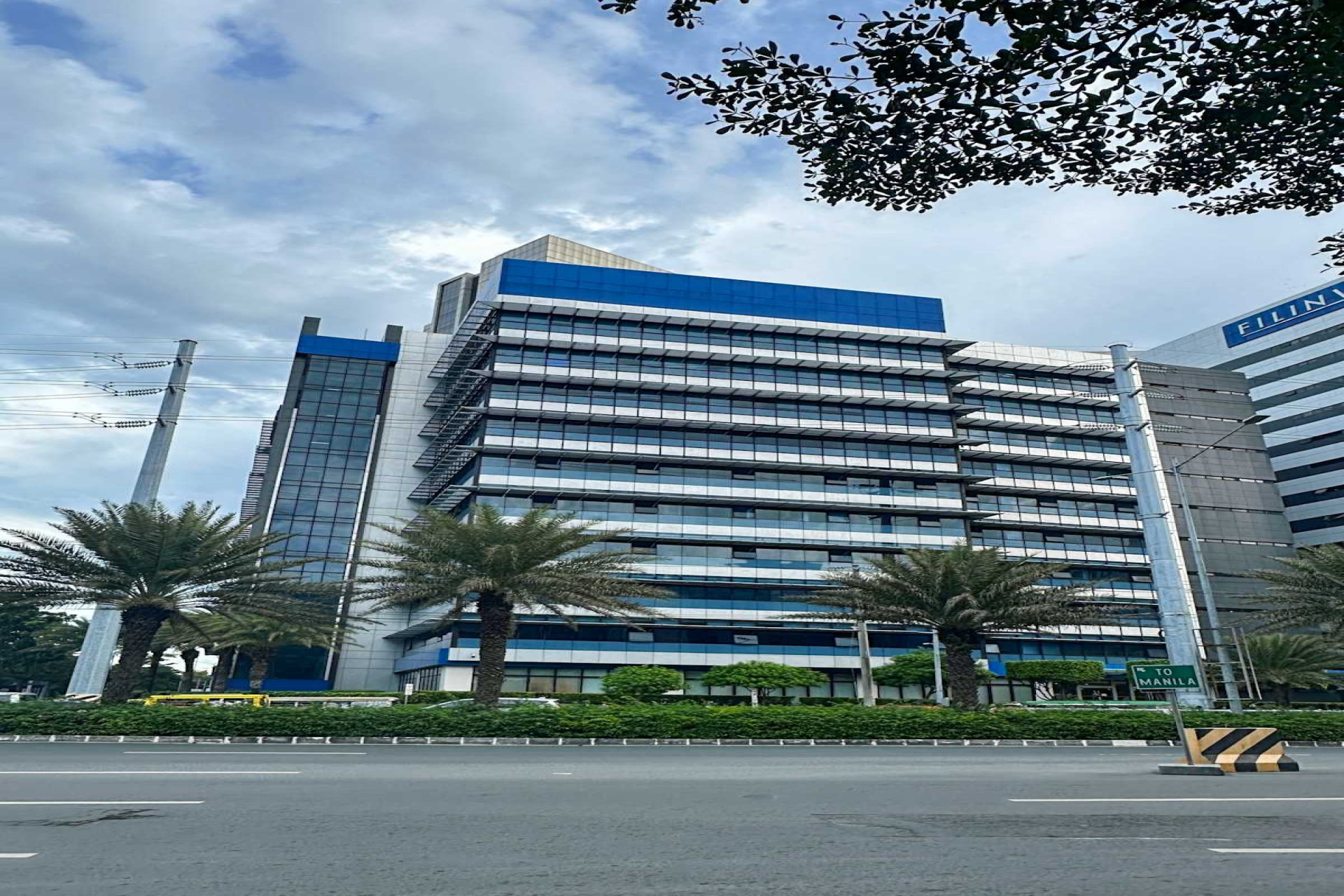 Filinvest One Building