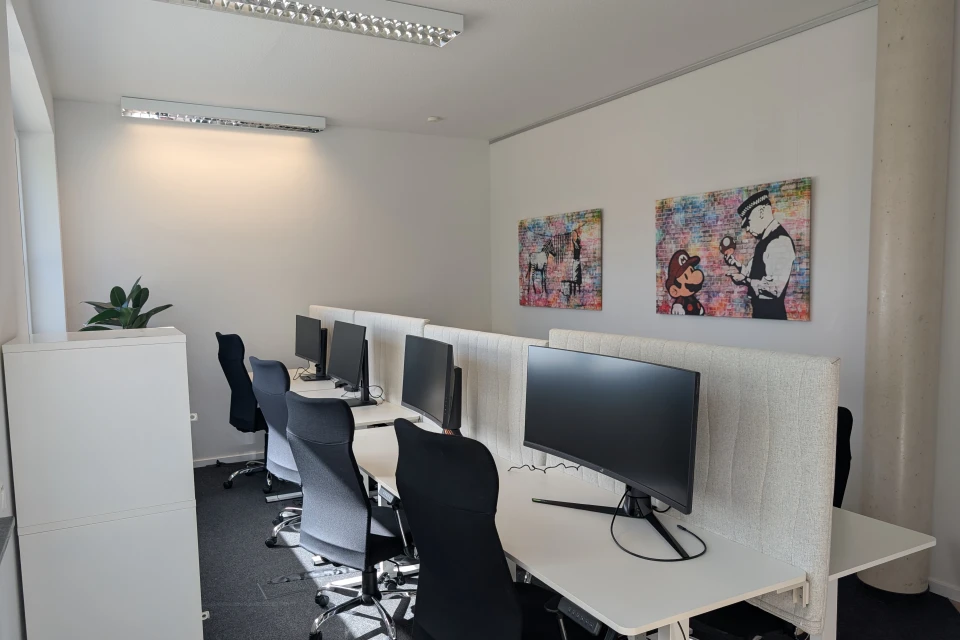 Coworking Space for up to 8 people