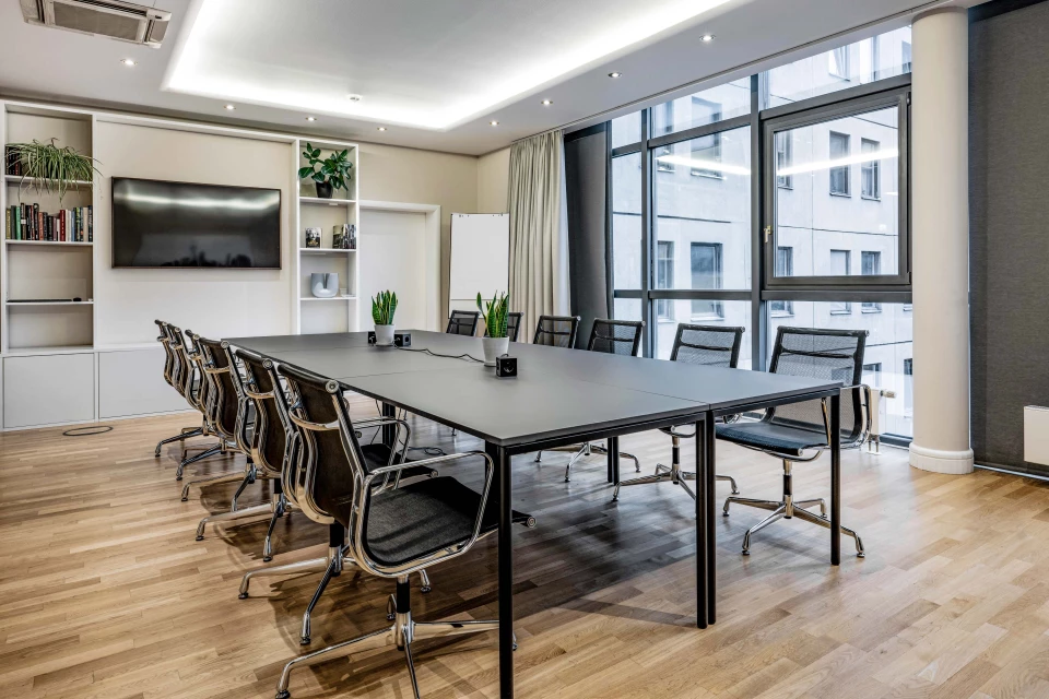 Meeting Room for up to 6 People