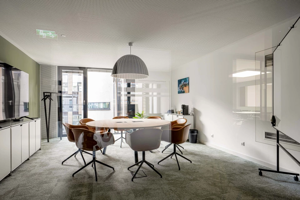 Meeting Room for up to 8 People