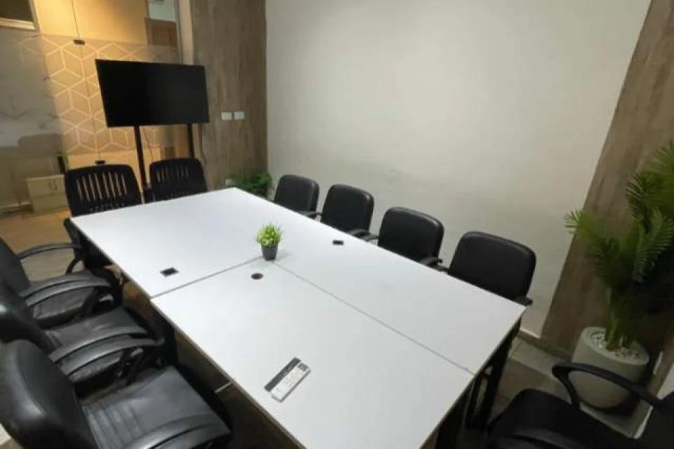 Meeting Room For 12