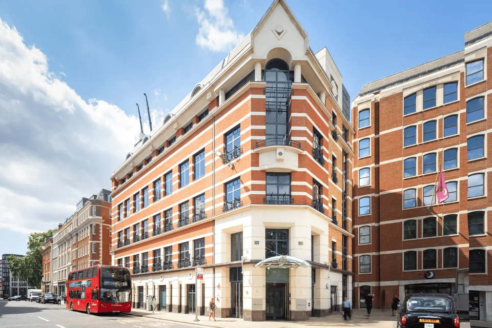 1 Giltspur Street
