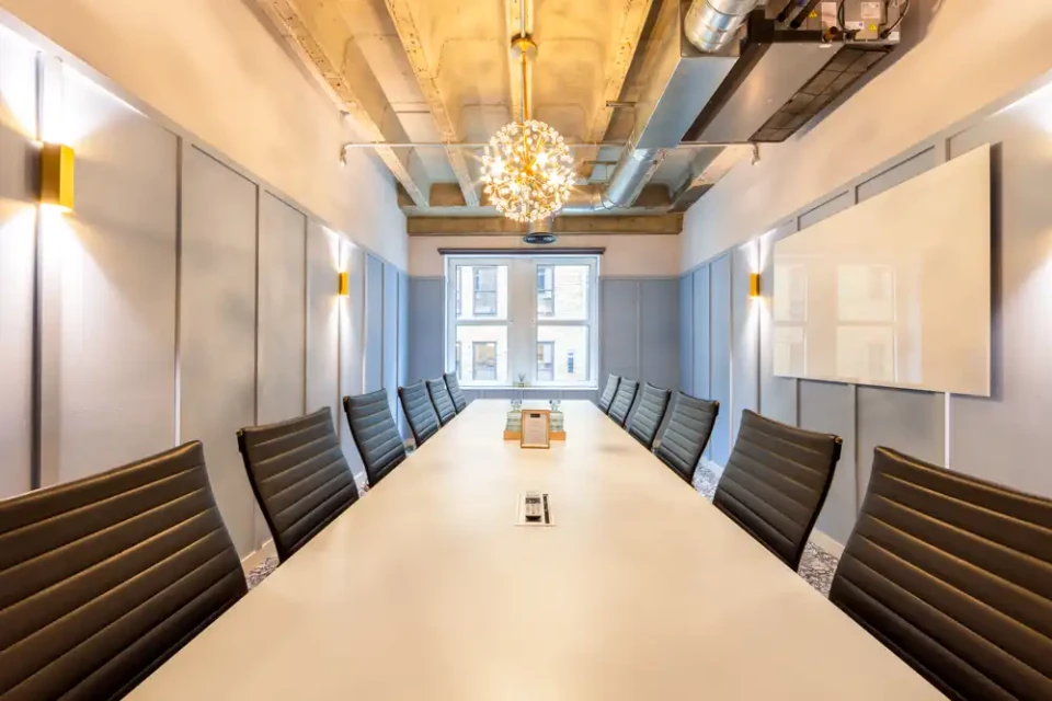 Boardroom (12)