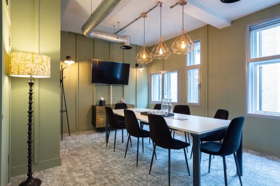 Meeting Room 2 (8)