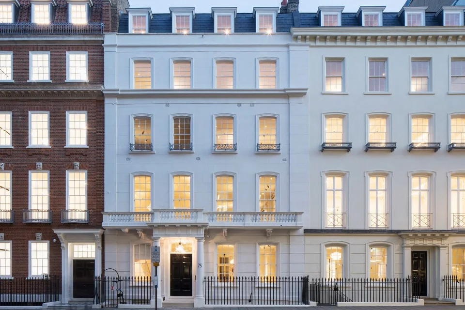 75 Grosvenor Street main office view