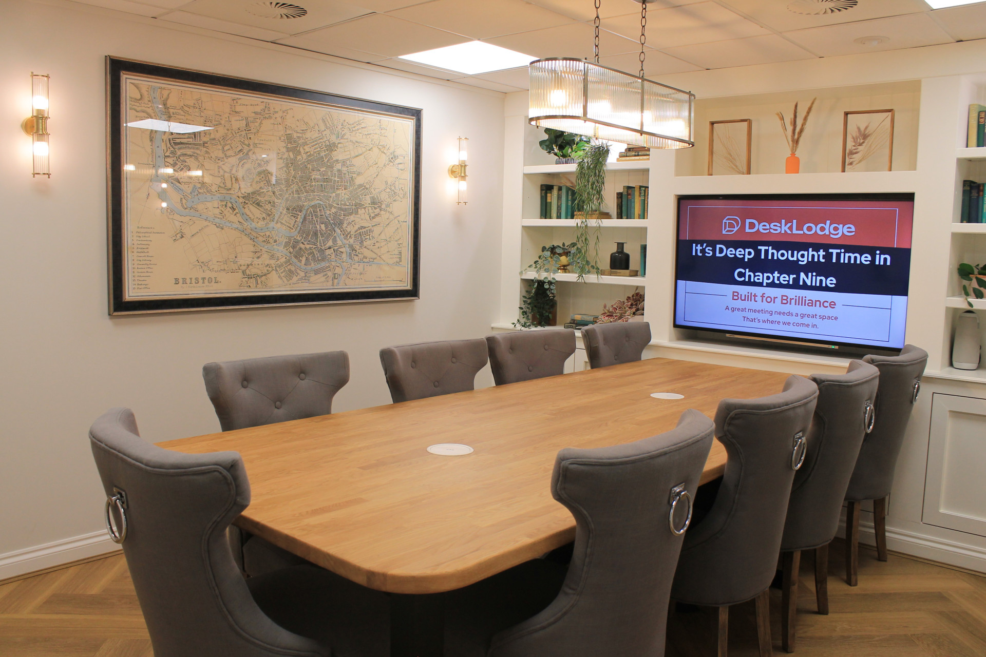 The Library (12 person meeting room)