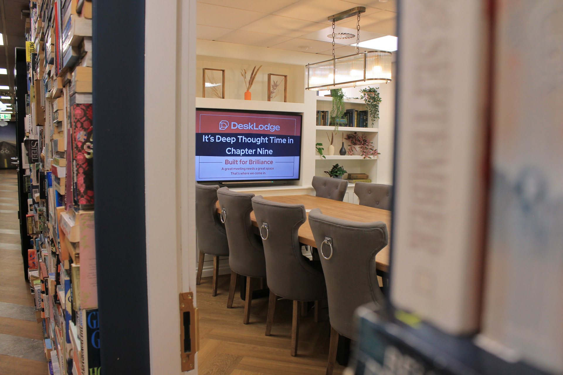 The Library (12 person meeting room)