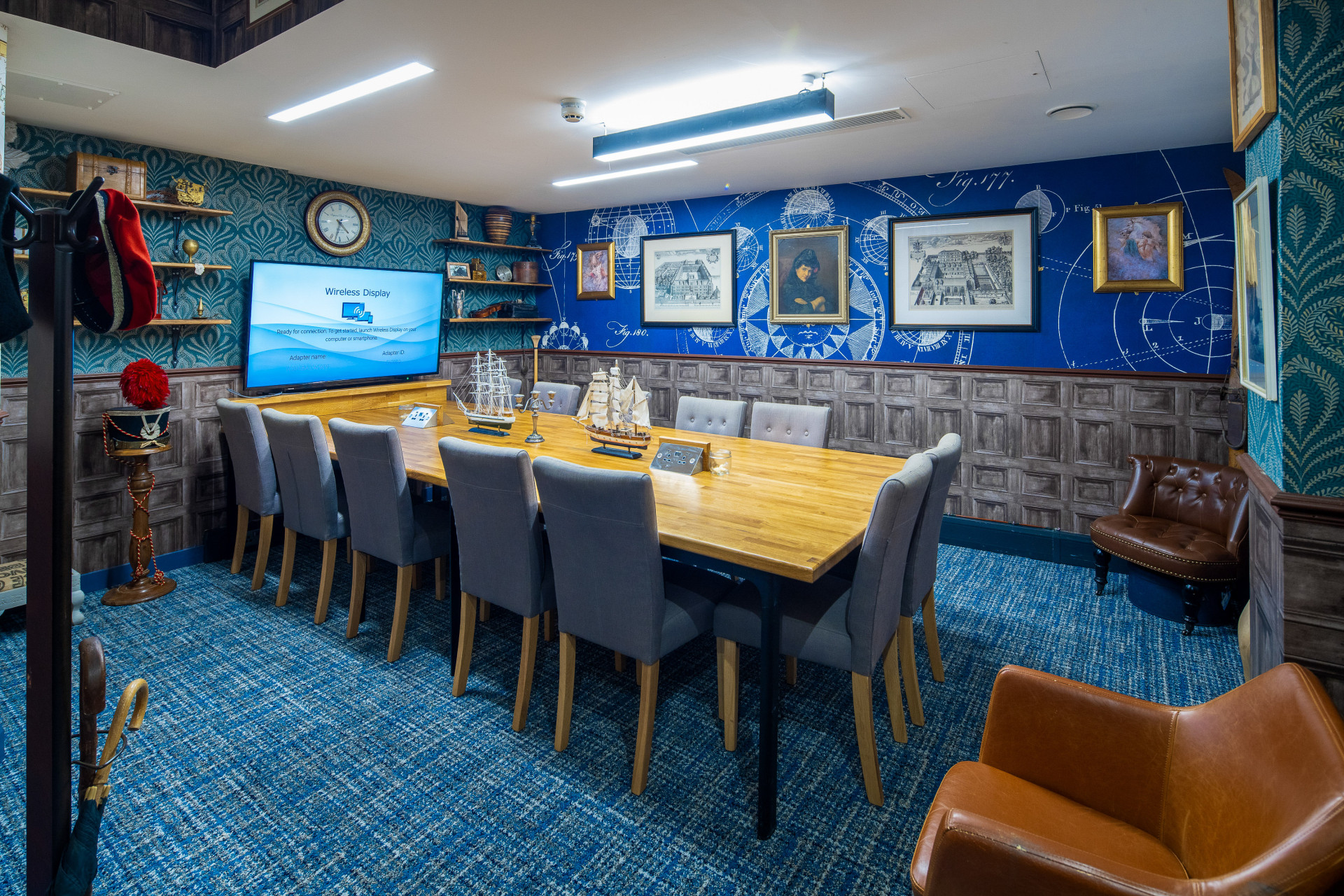 16 Person Serviced Office