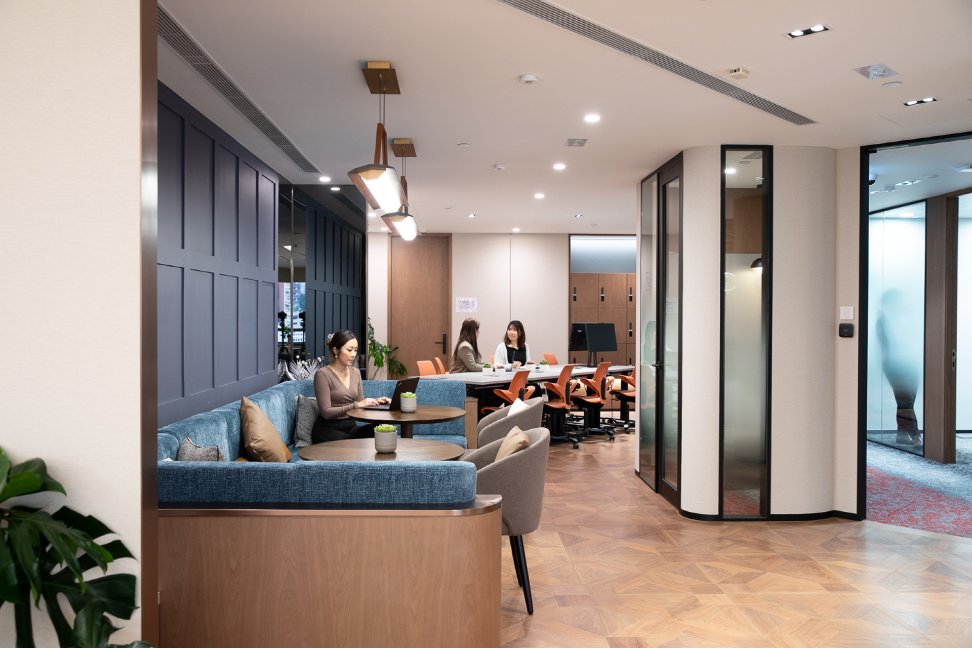 Standard Chartered Bank Building | Central