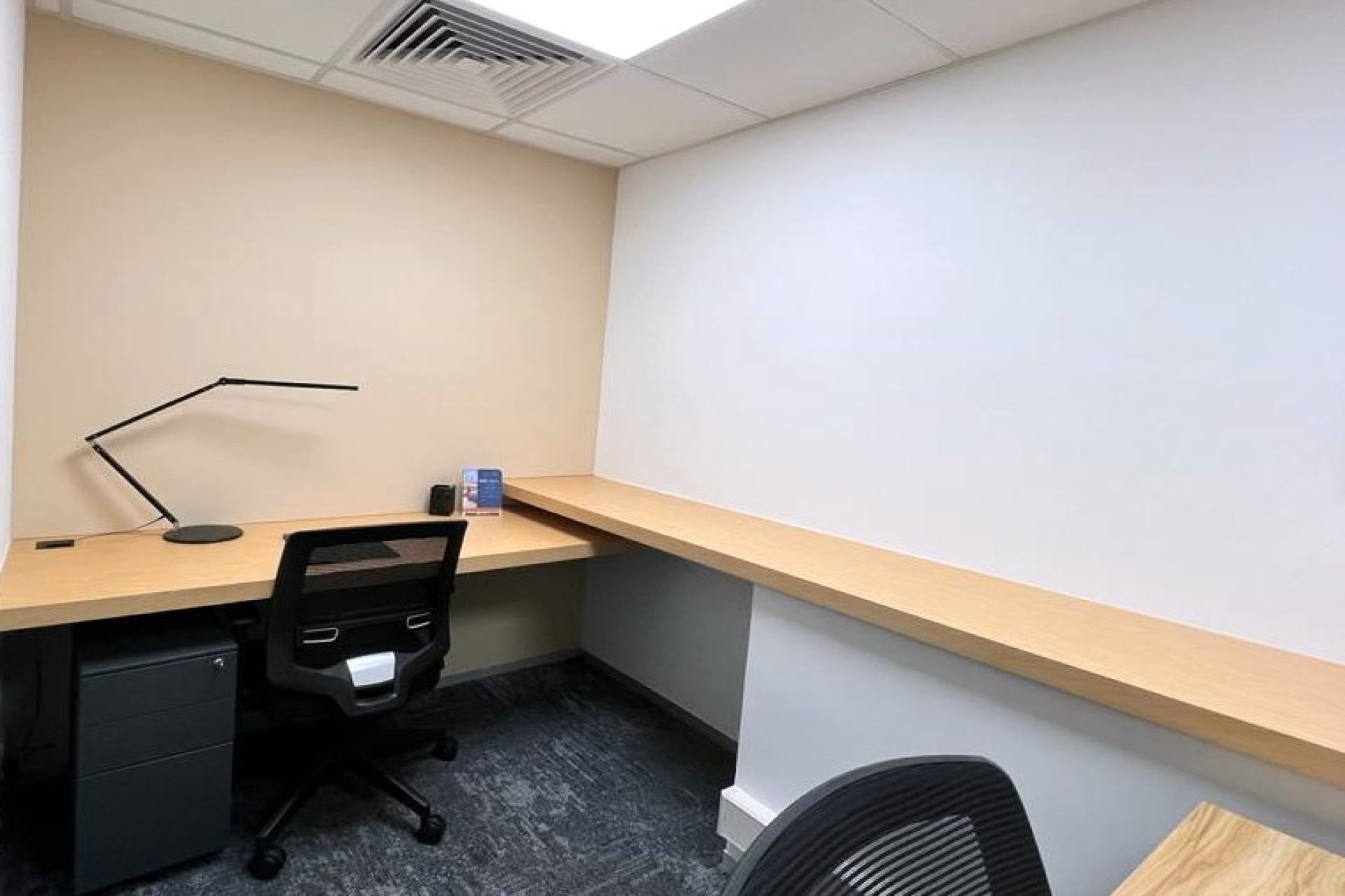 3 pax Day Office