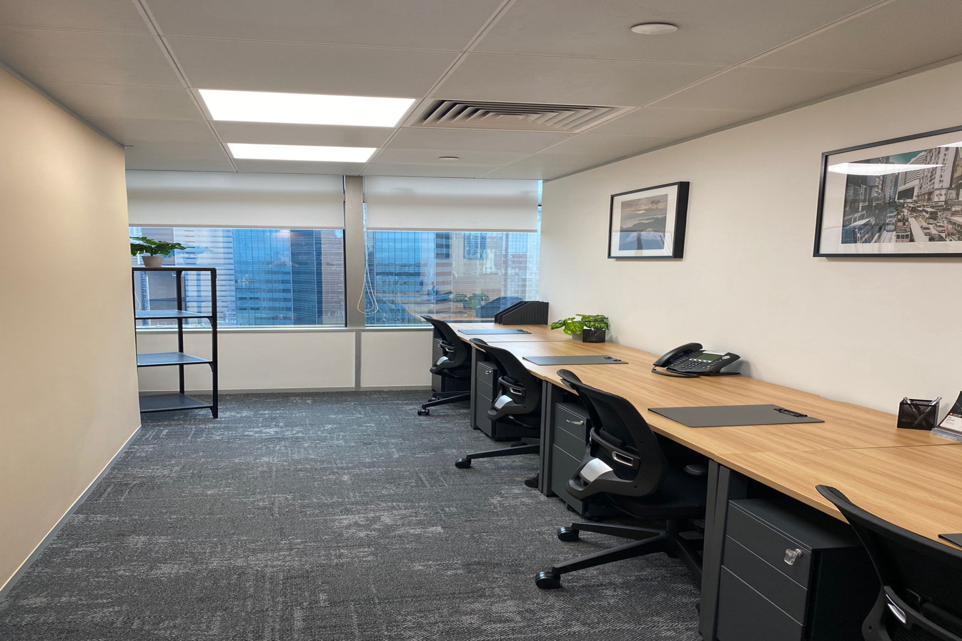 4 pax Day Office