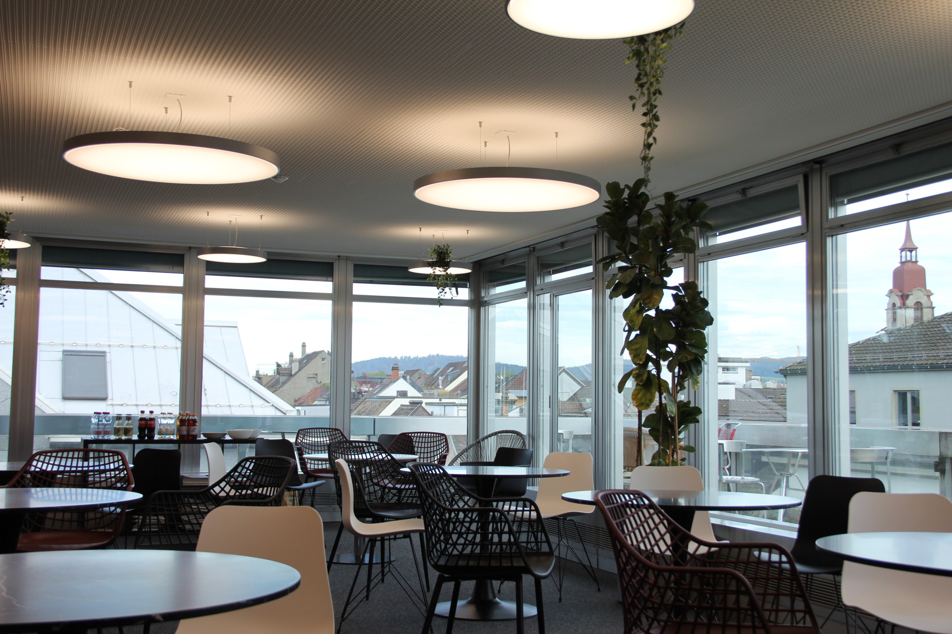 Home of Innovation Bahnhof