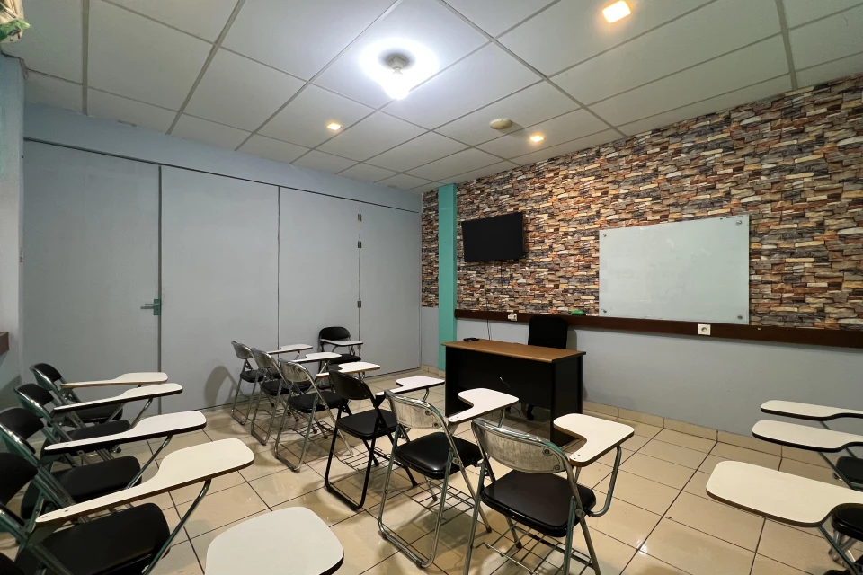 Training Room 12 Pax