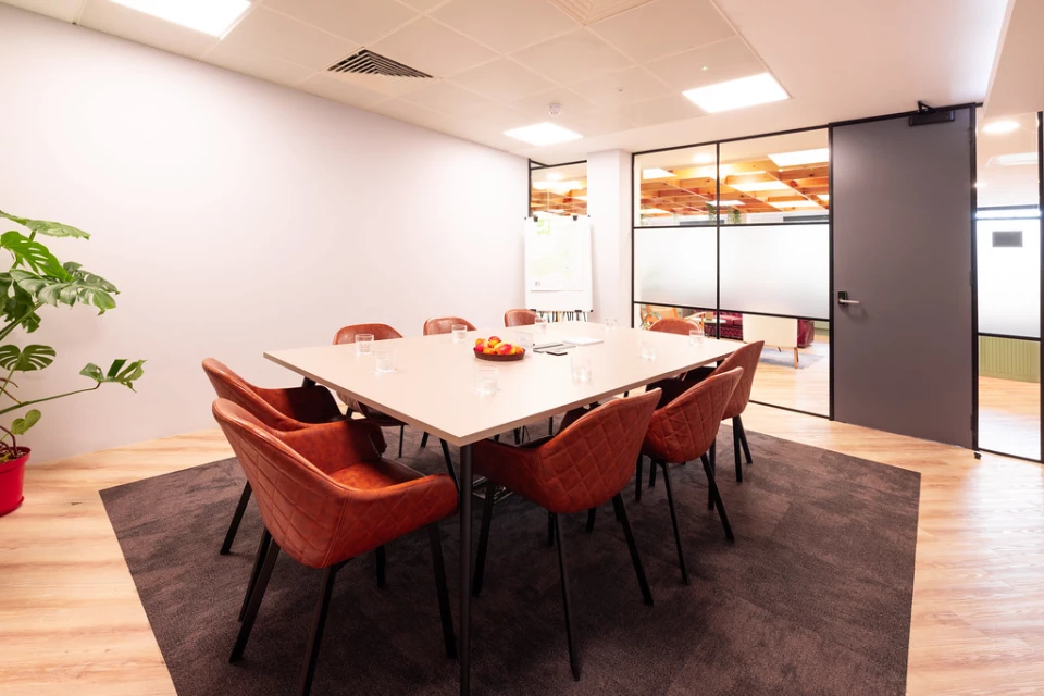 Walbrook Meeting Room (10-person)