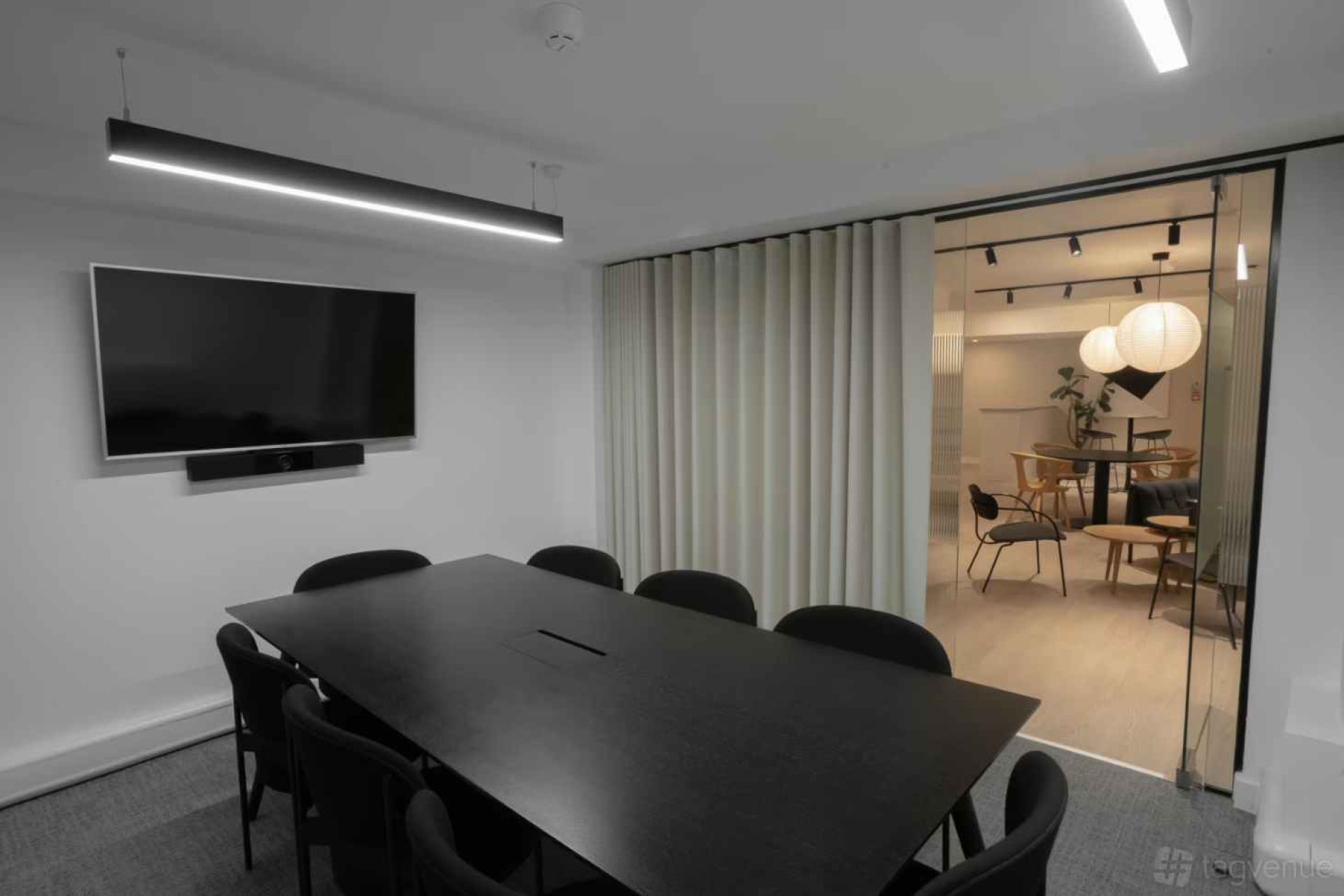 Meeting Room for 8 persons in Marylebone