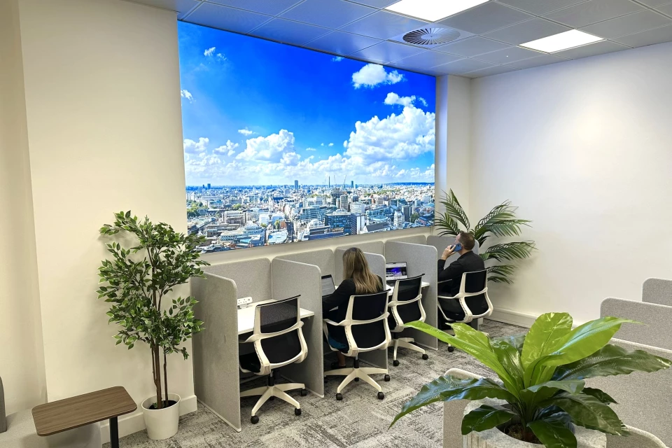 Success Lounge