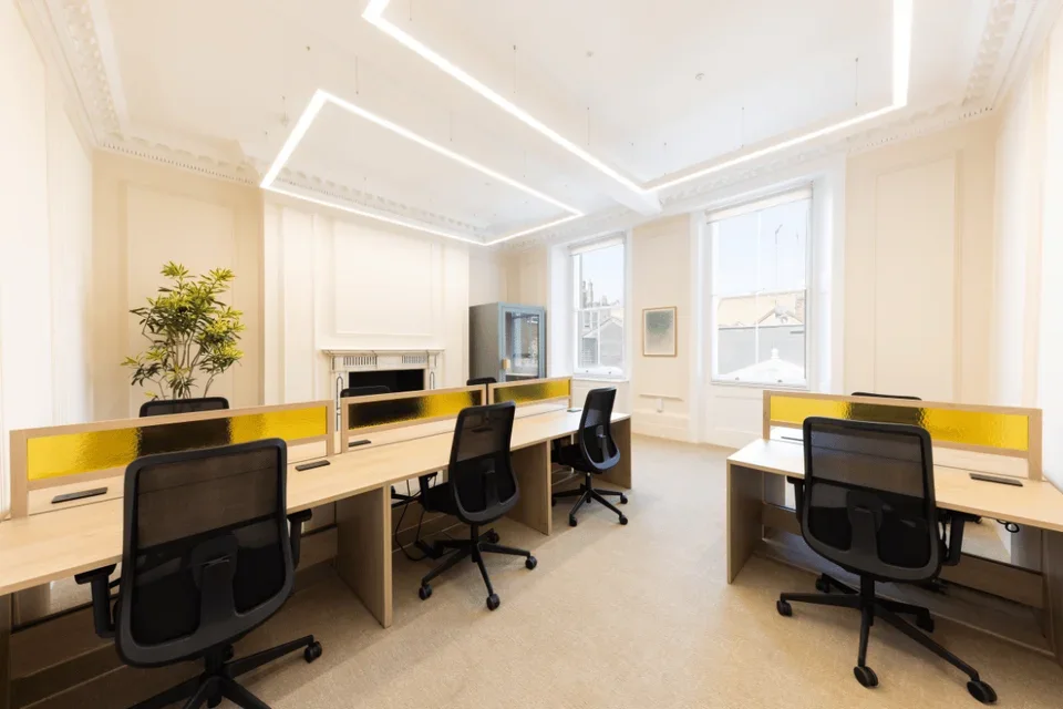 Elmtree (50 Queen Anne Street) by Spacemade