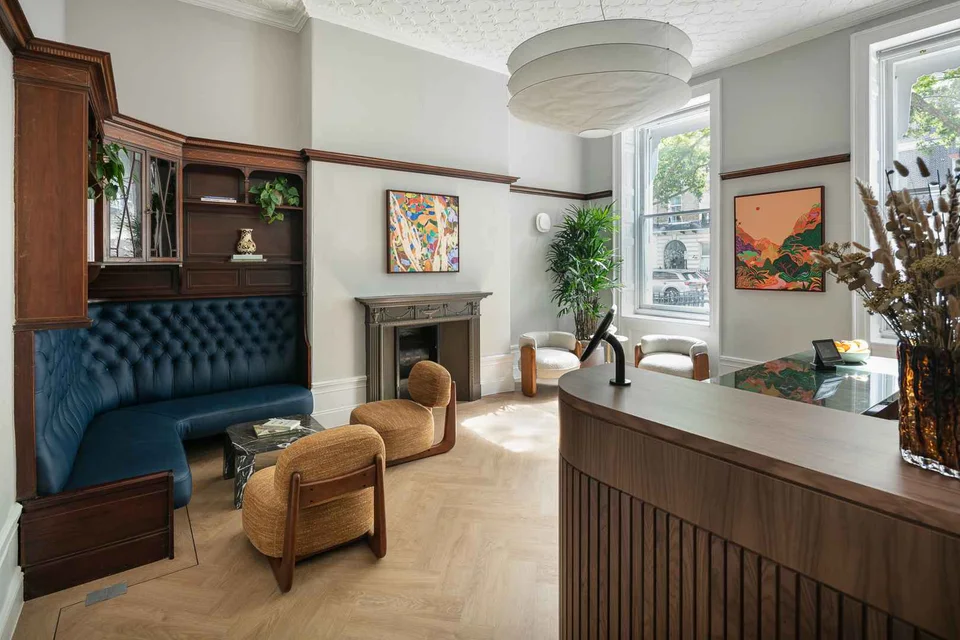 Hale House (42 Portland Place) by Spacemade office