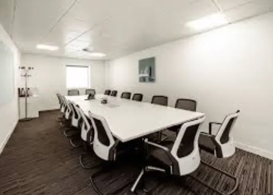 32 Threadneedle Street