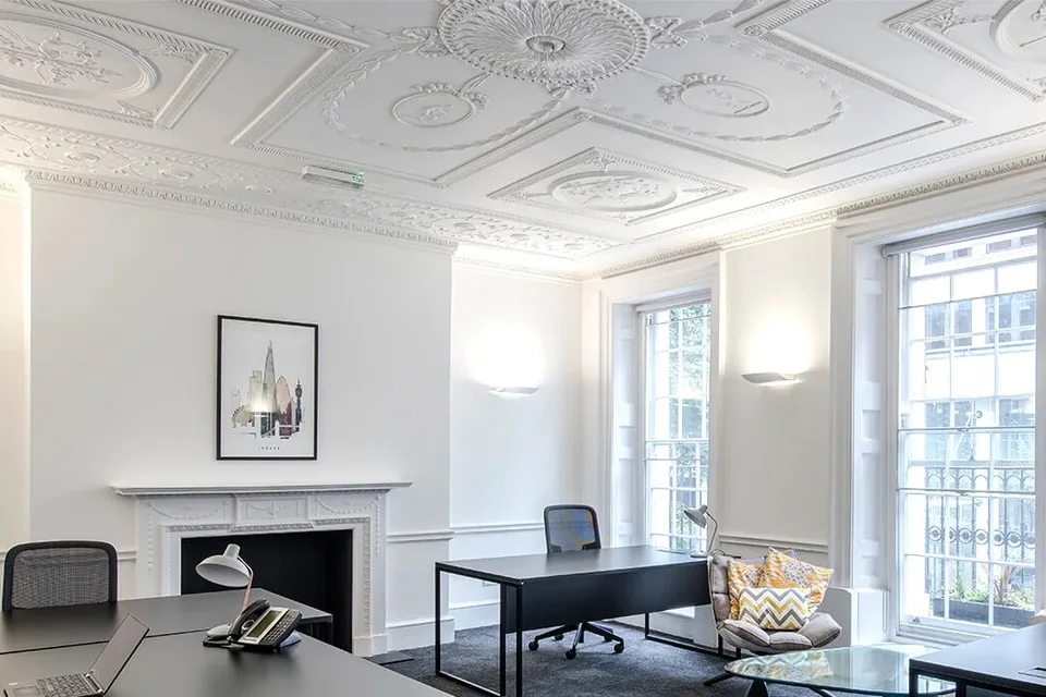 124 Wigmore Street gallery view 3