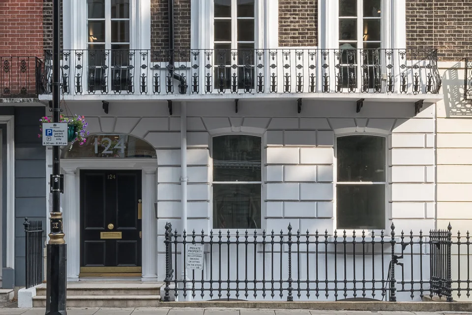 124 Wigmore Street main office view