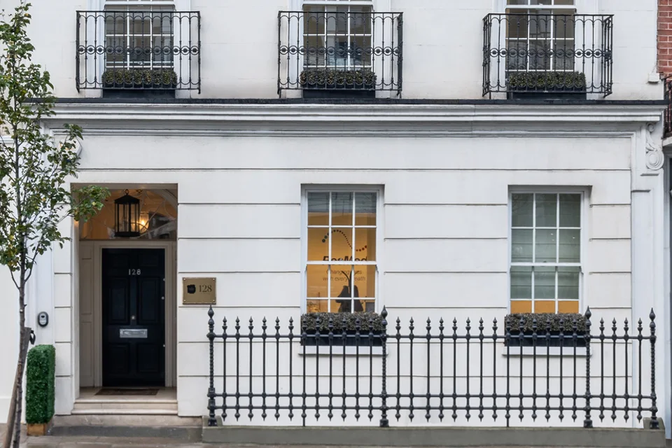 128 Wigmore Street main office view