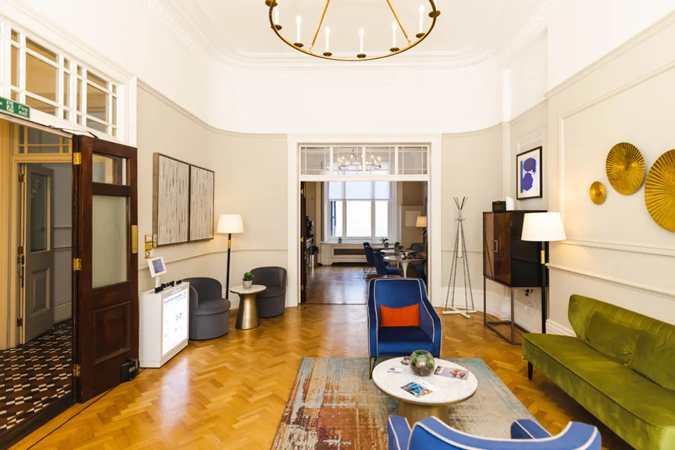 Grosvenor Gardens gallery view 2
