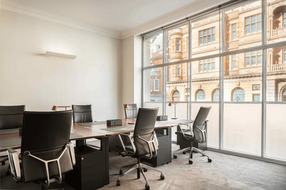 17 Cavendish Square