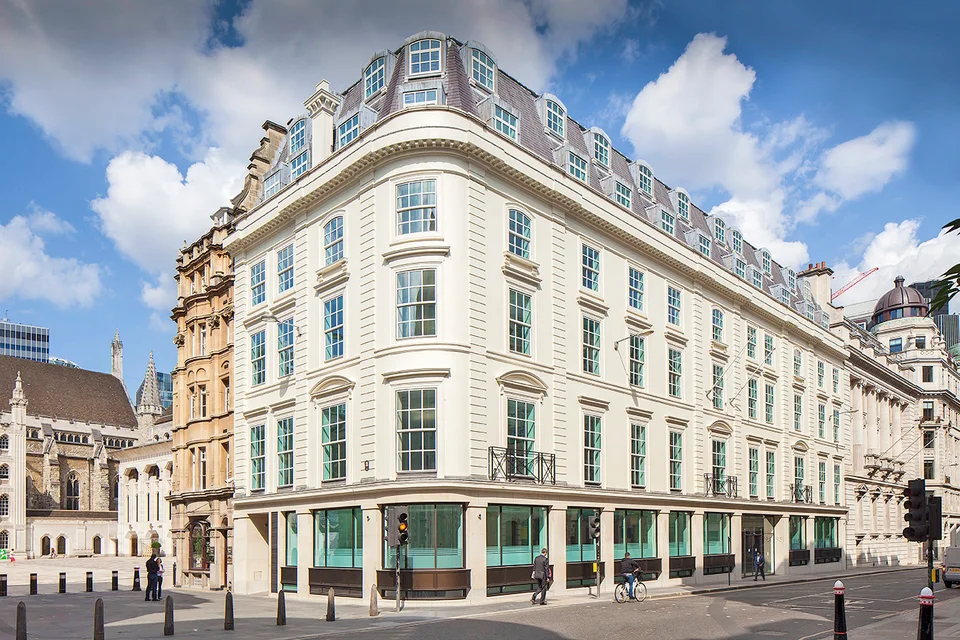 85 Gresham Street main office view