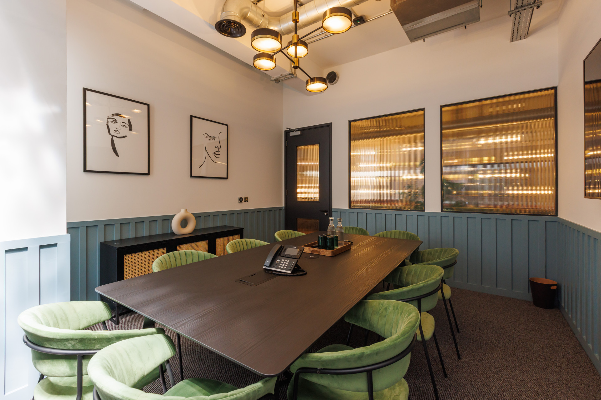 Meeting room near Oxford Circus Station