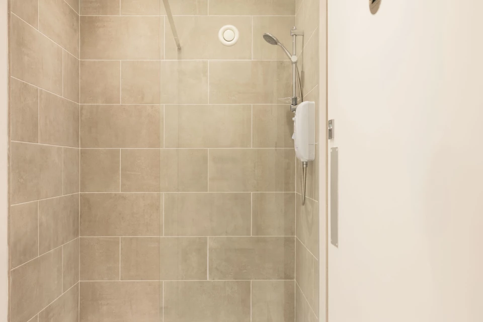 OCJH1123_BMC-OfficeBuilding_0311