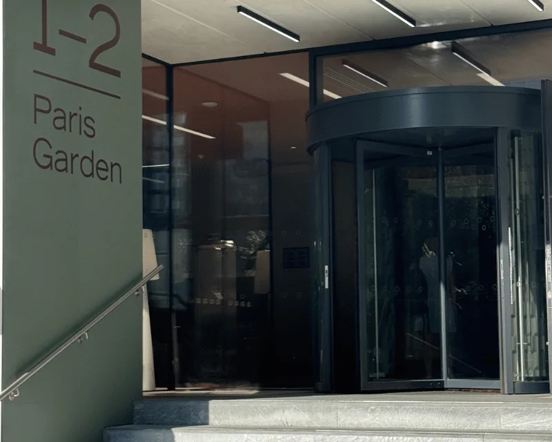 1-2 Paris Garden