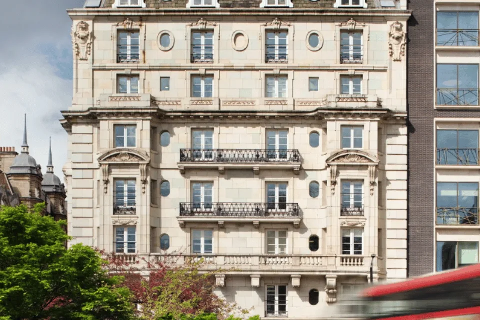 13 Hanover Square main office view