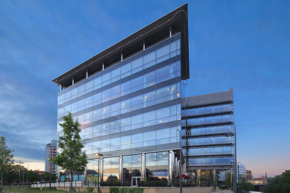 Meeting space for up to 10 people