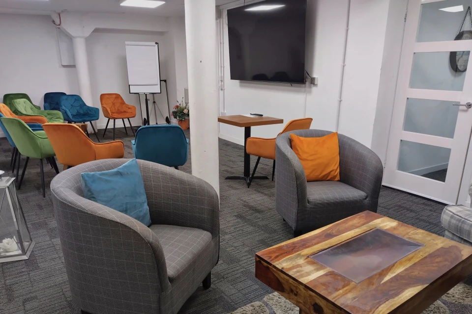 Meeting room for 12 people in Glasgow City Centre