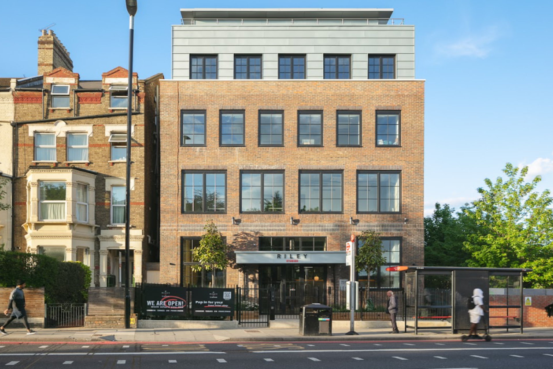 Riley Studios - 724 Holloway Rd