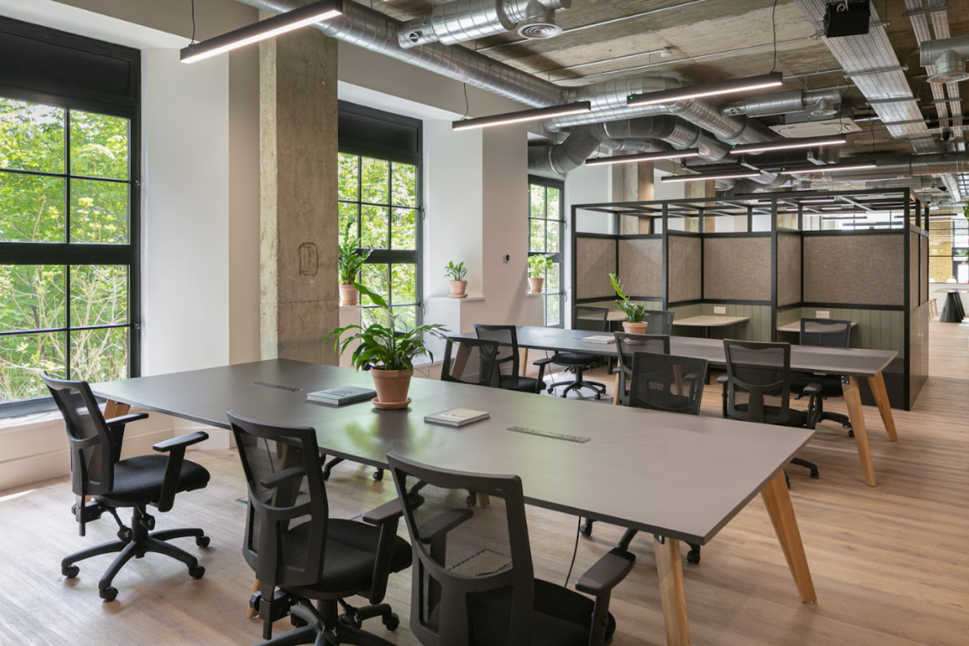 Riley Studios - 724 Holloway Rd